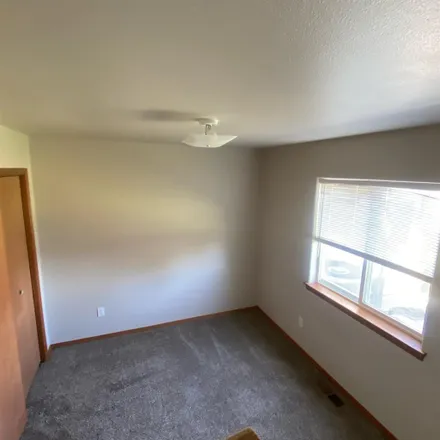 Image 2 - 398 Wenas Court, Richland, WA 99352, USA - Room for rent