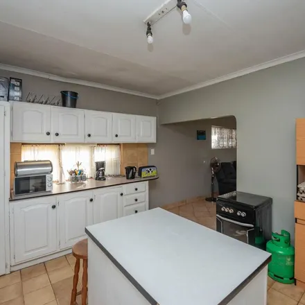 Rent this 3 bed apartment on Carentan Avenue in Nelson Mandela Bay Ward 8, Gqeberha