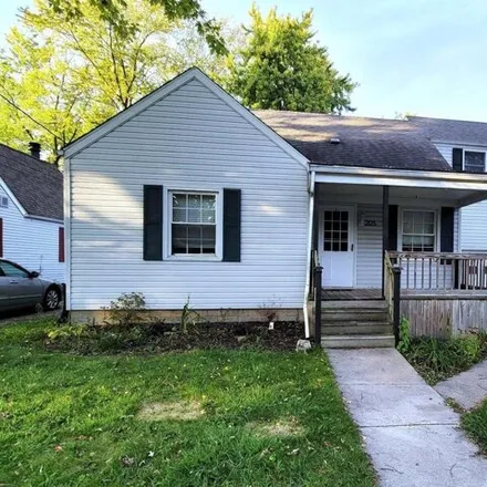 Buy this 3 bed house on 243 West Bates Street in Hebron, Porter County