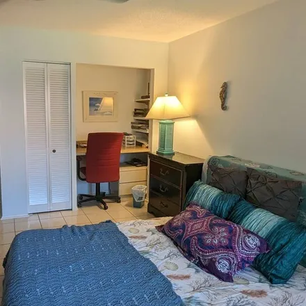 Image 3 - Sarasota, FL - Condo for rent