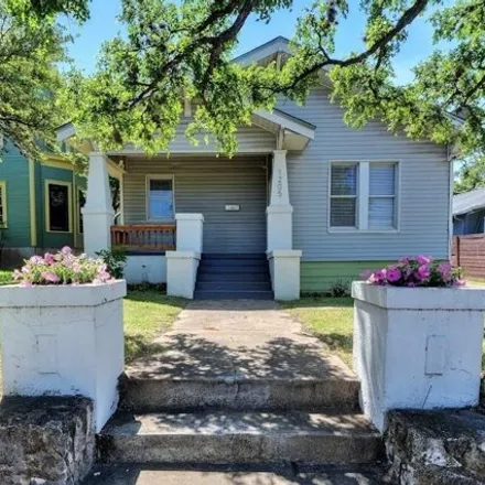 Buy this 1 bed house on 1205 East 12th Street in Austin, TX 78702