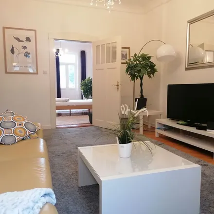 Rent this 2 bed apartment on Hartwigstraße 35 in 28209 Bremen, Germany