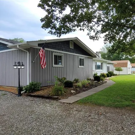 Image 2 - 211 Willow Drive, Troy, Madison County, IL 62234, USA - House for sale
