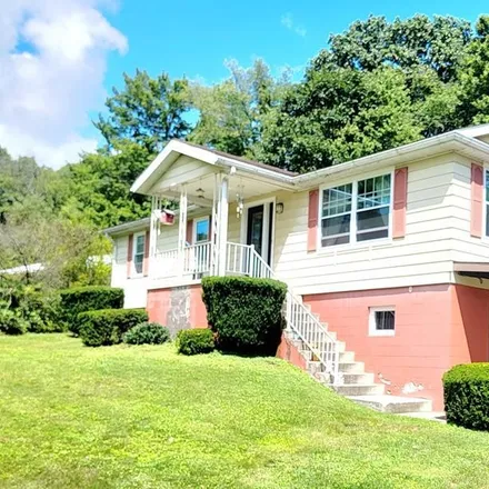 Buy this 3 bed house on 102 Wissinger Road in Scalp Level, Cambria County