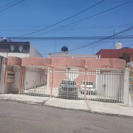 Buy this 3 bed house on Calle Vicente Guerrero in 72453 Puebla, PUE