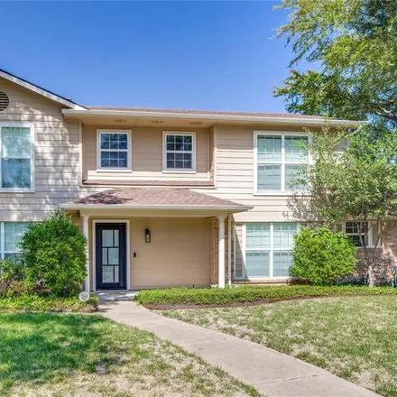 Rent this 4 bed house on 1009 Windsong Trail in Richardson, TX 75081