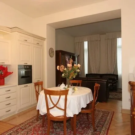 Rent this 3 bed apartment on Italská 560/37 in 120 00 Prague, Czechia