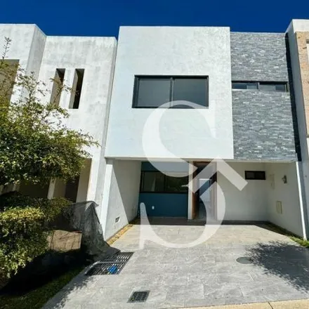 Buy this 3 bed house on unnamed road in Bosques de San Gonzalo, 45203 Nuevo México