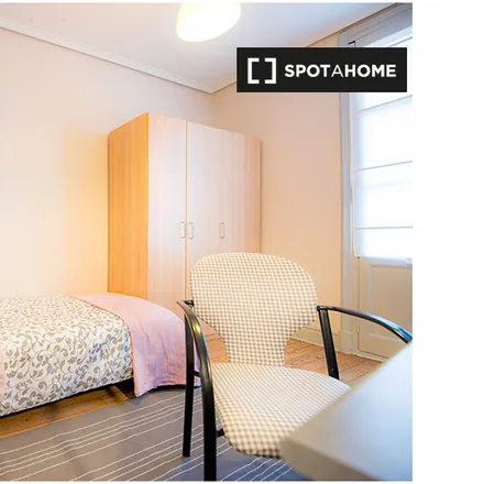 Rent this 5 bed room on Fika kalea / Calle Fika in 39, 48006 Bilbao