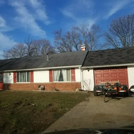 Buy this 3 bed house on 811 Charles Street in Trenton, OH 45067