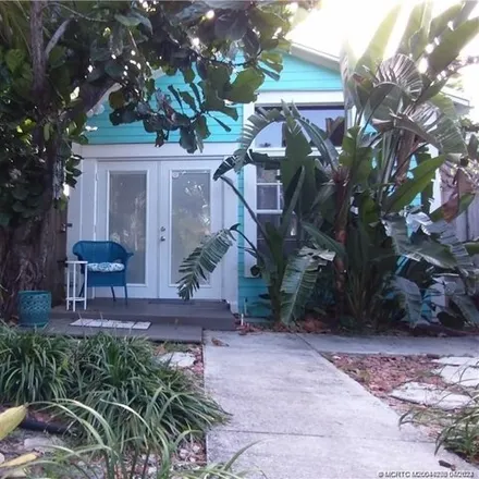 Rent this 1 bed house on 819 5th Avenue North in Lake Worth Beach, FL 33460