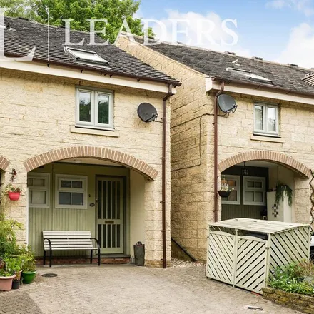 Rent this 2 bed townhouse on Belvedere Mews in Chalford, GL6 8PF