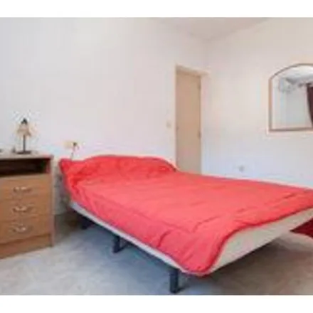 Image 5 - Miramar, Paseo de San Vicente, 03550 el Campello, Spain - Apartment for rent