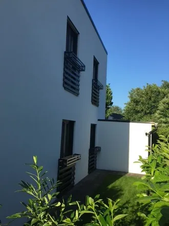 Rent this 4 bed apartment on Militscher Weg 21 in 12555 Berlin, Germany