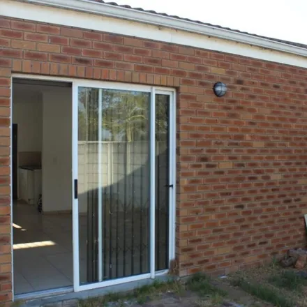 Image 5 - Strand Road, Cape Town Ward 10, Bellville, 7530, South Africa - Apartment for rent