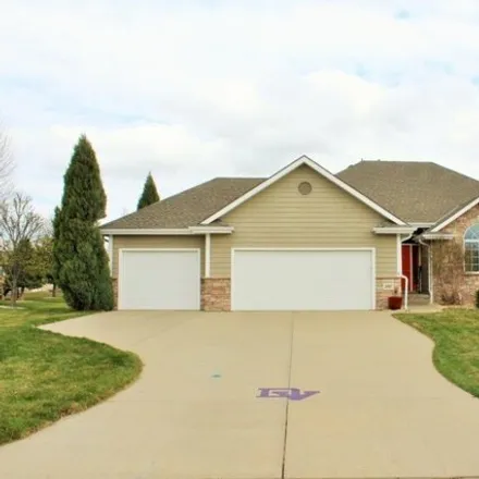 Buy this 5 bed house on East Sawgrass Trail in Dakota Dunes, SD 57049