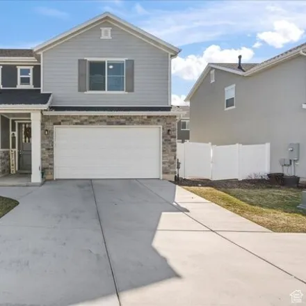Buy this 3 bed house on 1596 West Parkview Drive in Syracuse, UT 84075