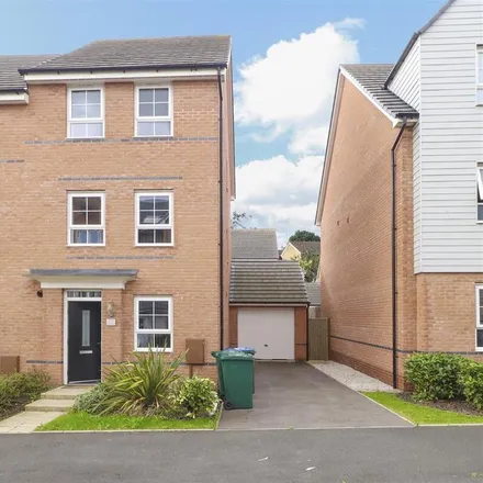 Rent this 1 bed house on 14 Canal View in Daimler Green, CV1 4LQ