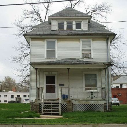 Rent this 3 bed house on W 5th St in Waterloo, IA