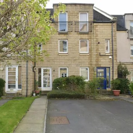 Buy this 4 bed townhouse on 17 Springfield Street in City of Edinburgh, EH6 5FQ