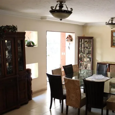 Buy this studio apartment on Calle Francisco I. Madero in San Salvador Tizatlalli, 52172 Metepec