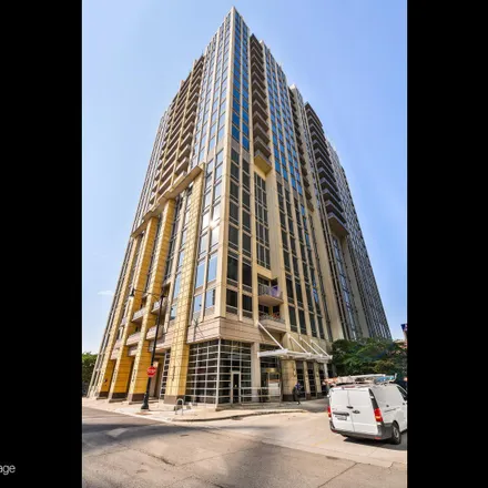 Image 1 - River Place on the Park, 700 North Larrabee Street, Chicago, IL 60661, USA - House for sale
