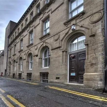 Image 5 - Halifax, Cloth Hall Street, Huddersfield, HD1 2EA, United Kingdom - Room for rent