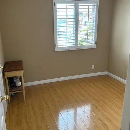 Rent this 1 bed room on 13902 Berrington Court in North Tustin, CA 92705