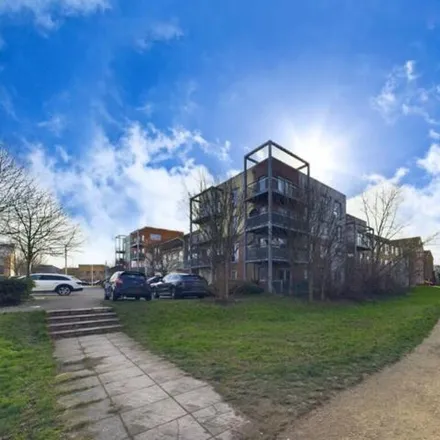 Image 1 - 15 Marsden Gardens, Dartford, DA1 5GF, United Kingdom - Apartment for sale