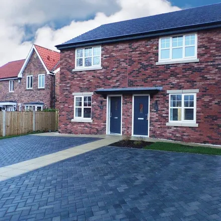 Rent this 2 bed house on Paddock View in Walkington, HU17 8ZH