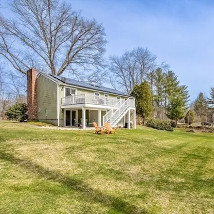 Image 3 - 112 Garrison Road, Chelmsford, MA 01824, USA - House for sale