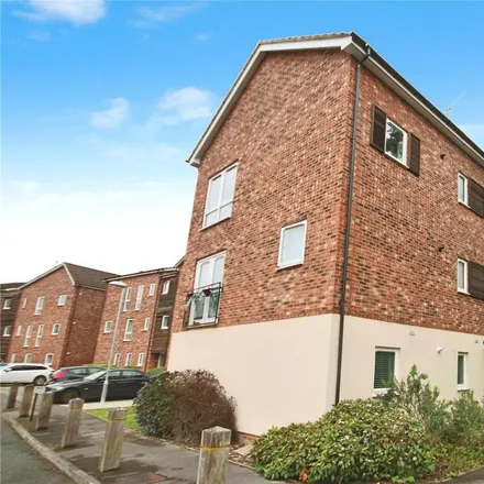 Rent this 1 bed apartment on Hampden Crescent in Easthampstead, RG12 9NW