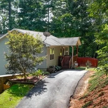 Buy this 3 bed house on 24 Woodland Heights in Macon County, NC 28734