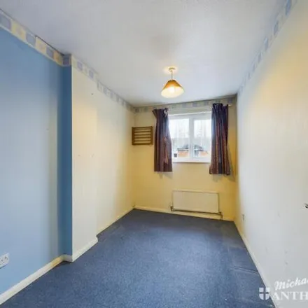 Image 7 - Humber Drive, Aylesbury, HP21 8TP, United Kingdom - Townhouse for sale