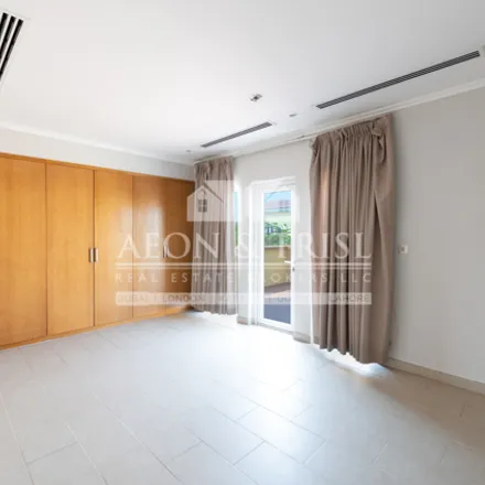 Image 6 - Al Worood Street 1, Jumeirah Park, Dubai, United Arab Emirates - House for rent