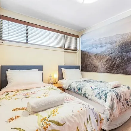 Image 4 - Alexandra Headland QLD 4572, Australia - Apartment for rent