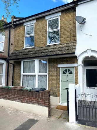 Rent this 5 bed house on 52 Ferndale Road in London, E11 3DN