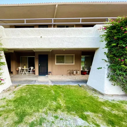 Rent this 1 bed condo on 587 North Villa Court in Palm Springs, CA 92262