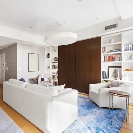 Image 3 - 272 86th Street, New York, NY 11209, USA - Townhouse for sale