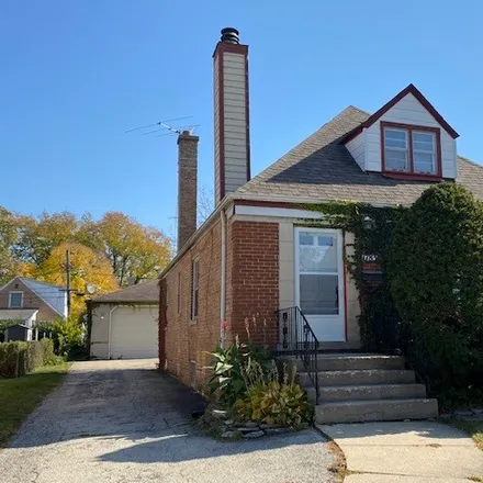 Buy this 4 bed house on 1783 Spruce Avenue in Riverview, Des Plaines