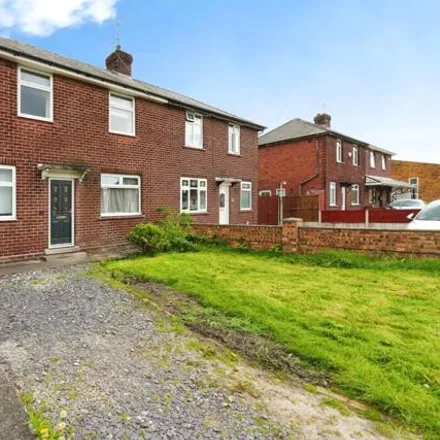 Buy this 3 bed duplex on Flatt Lane in Ellesmere Port, CH65 8DP