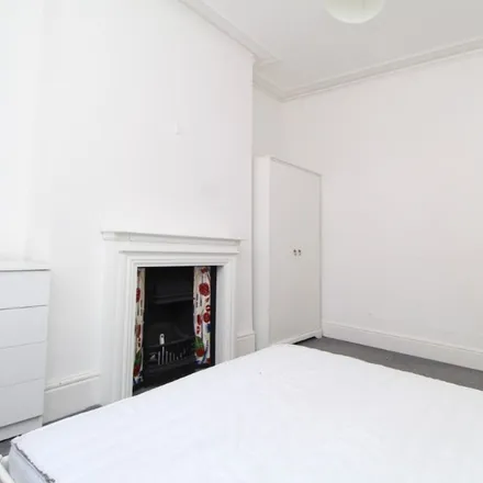 Image 8 - Edmund Road, Portsmouth, PO4 0HZ, United Kingdom - Apartment for rent