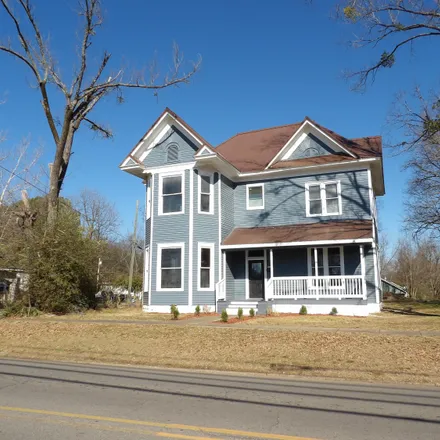 Buy this 4 bed house on 906 West Cherry Street in Clarksville, AR 72830