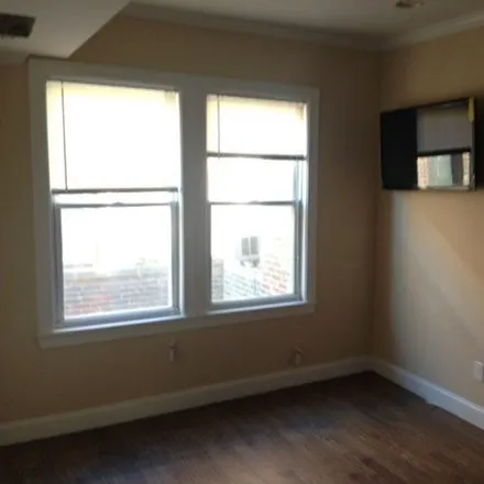 Image 4 - 1 Miles Street, Boston, MA 02119, USA - Townhouse for rent