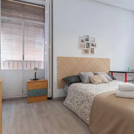 Rent this 5 bed apartment on Madrid in Calle del Mesón de Paredes, 10