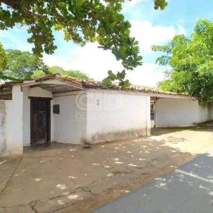 Rent this studio house on Vila Cuiabana in Avenida Manoel José de Arruda, Porto