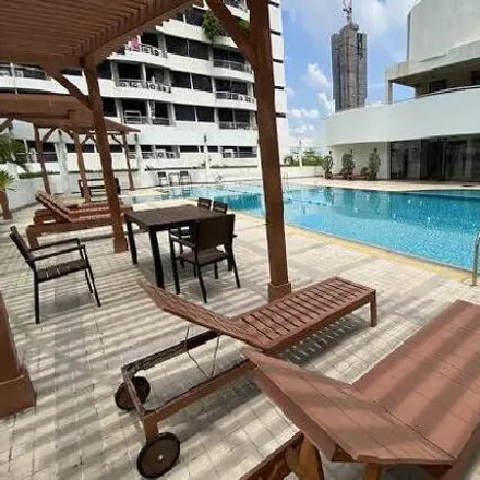 Rent this 2 bed apartment on Candy Massage in Soi Sukhumvit 24/1, Khlong Toei District