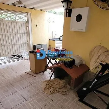 Buy this 2 bed house on Travessa São Kitts e Nevis in Parada Inglesa, São Paulo - SP