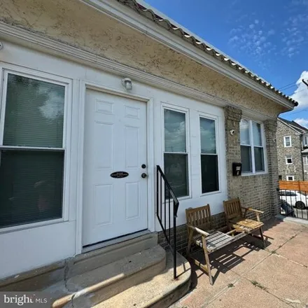 Image 2 - 5301 Arlington St Fl 2, Philadelphia, Pennsylvania, 19131 - House for rent