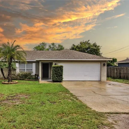 Buy this 3 bed house on 611 South Cedar Avenue in Orange City, Volusia County